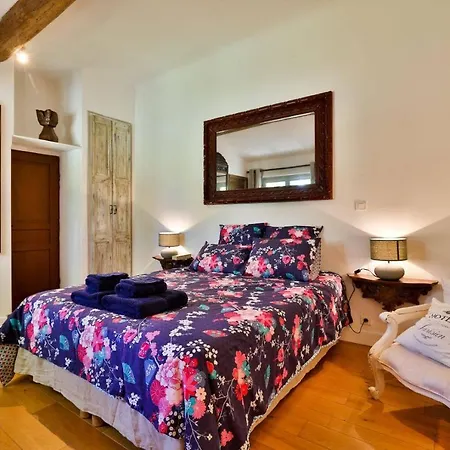 Bed & Breakfast Le Mas De La Calade