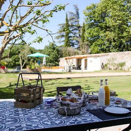 Bed & Breakfast Le Mas De La Calade