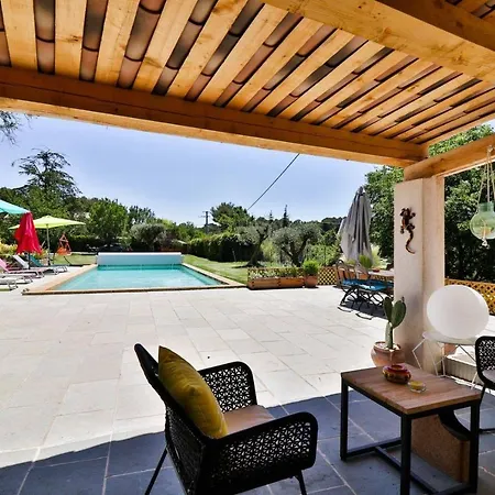 Bed & Breakfast Le Mas De La Calade *